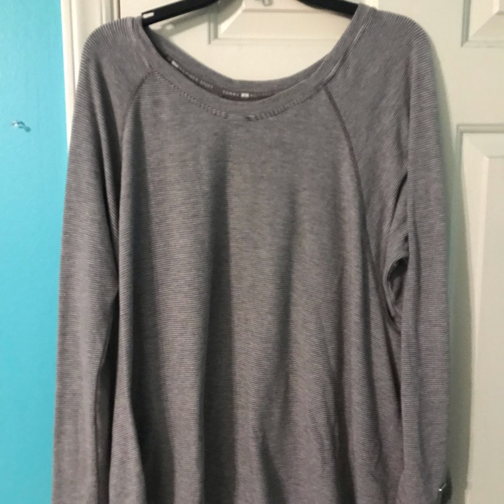 Tommy Hilfiger sports shirt